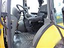  : - Komatsu WB146-5