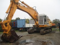   Liebherr 944R