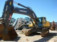   Volvo EC460