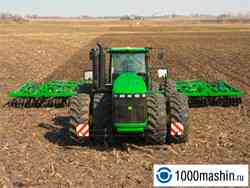 Трактор John Deere Трактор John Deere