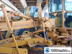  Komatsu GD405A-1 ( )