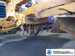   Komatsu GD405A-1 ( )