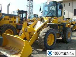   Komatsu WA100